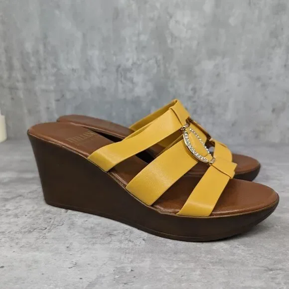 Italian Shoemaker Yellow Sparkling Wedge Heeled Sandals Size 7.5 Made in Italy - Picture 2 of 7